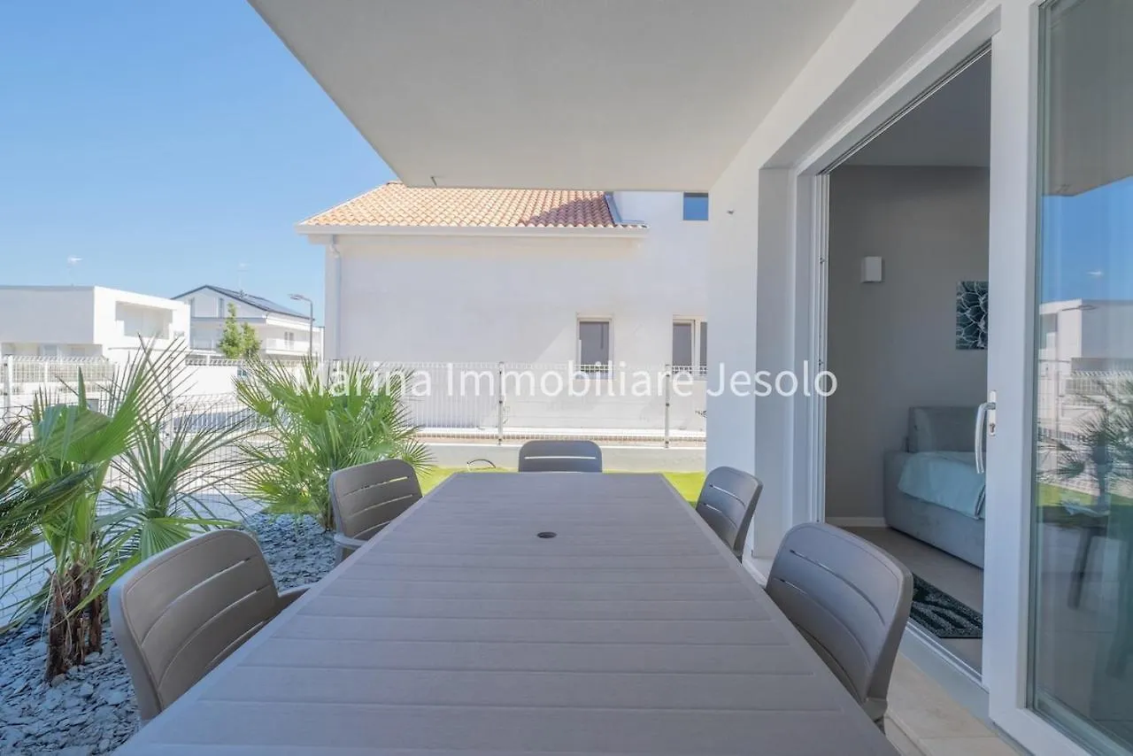 Per Mar Apartment Lido di Jesolo 0*,